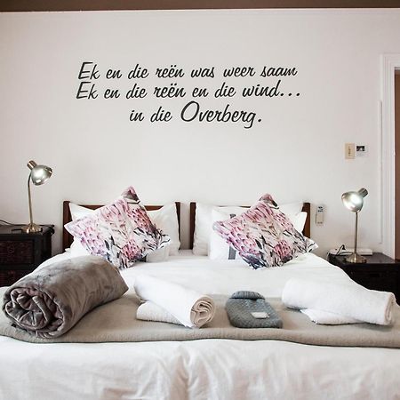 6 On Kloof Guest House Bredasdorp Eksteriør billede