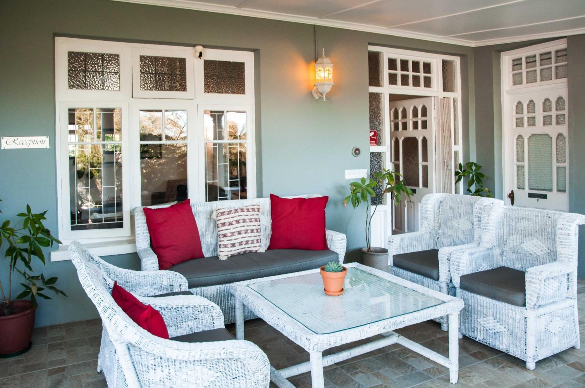 6 On Kloof Guest House Bredasdorp Eksteriør billede